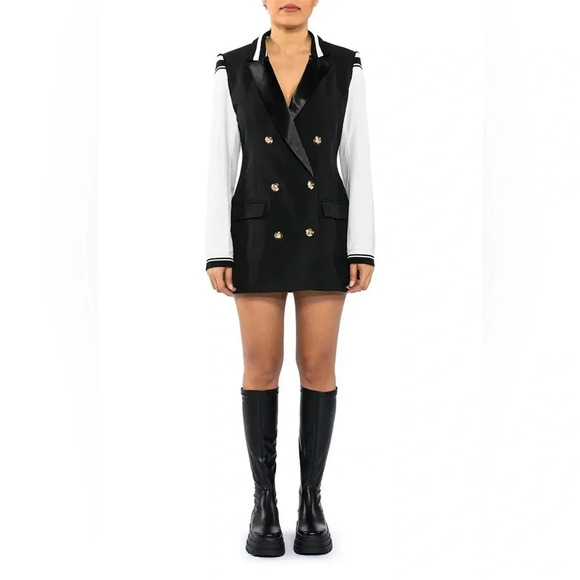 Azalea Wang Jackets & Blazers - Azalea Wang NWOT Varsity-New Double Breasted Black and White Blazer Jacket SZ XL